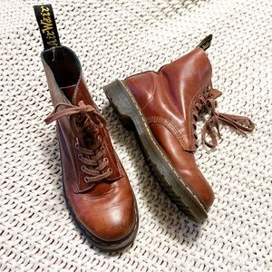 Dr Marten Brown Pascal Boots 9